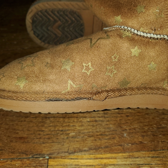 Airwalk Tan Star Cozy Girls Boot - Picture 7 of 11